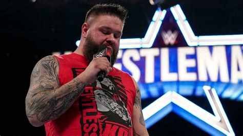 resultat de catch|Résultats de WWE RAW du 7 mars 2022 .